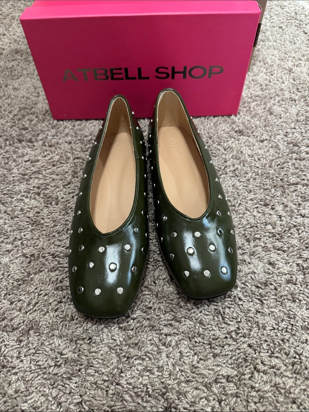 ATBELL SHOP Olive Green Studded Ballet Flats